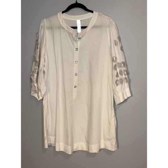 Biya Tops - BIYA White Cotton Dress pockets XL Silver 3D Applique Rhinestone Button Pocket